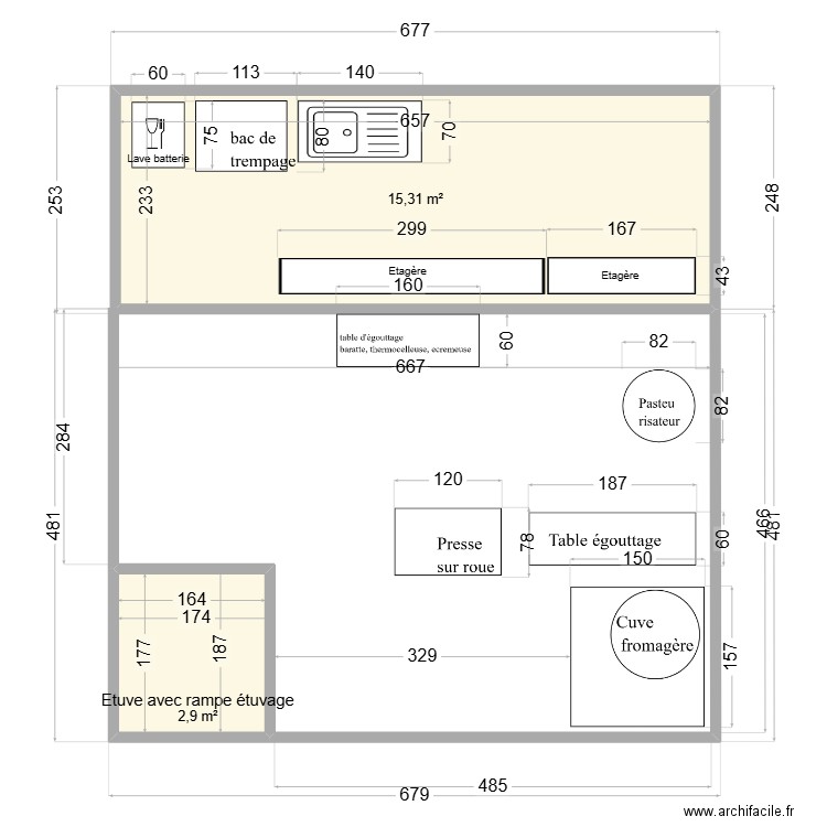 salle de fabrication 03.12.2024. Plan de 2 pièces et 18 m2