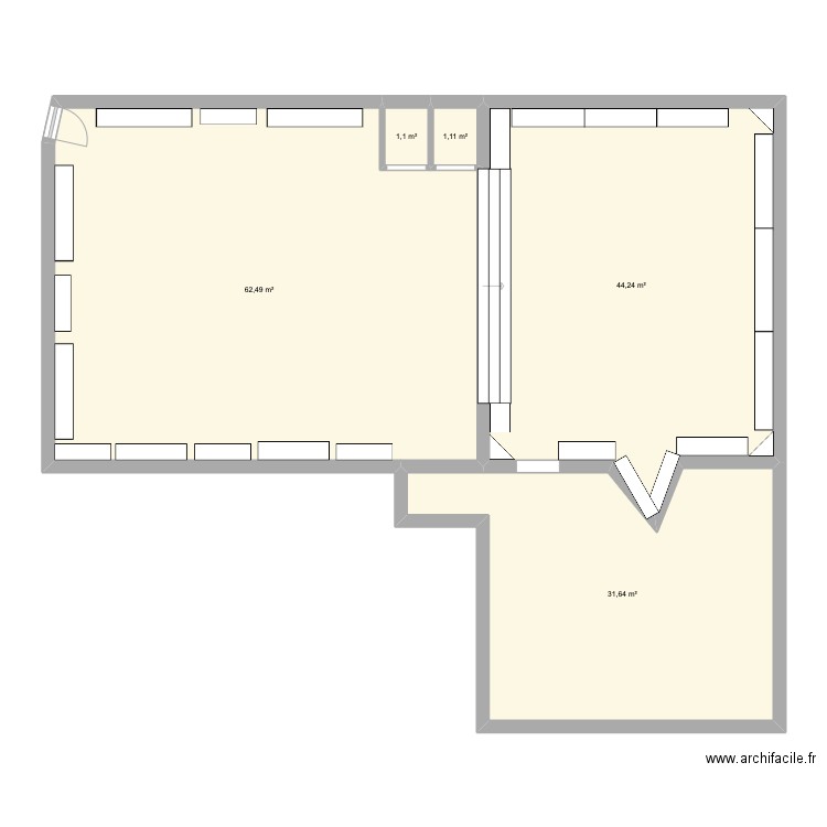 hebene. Plan de 5 pièces et 141 m2