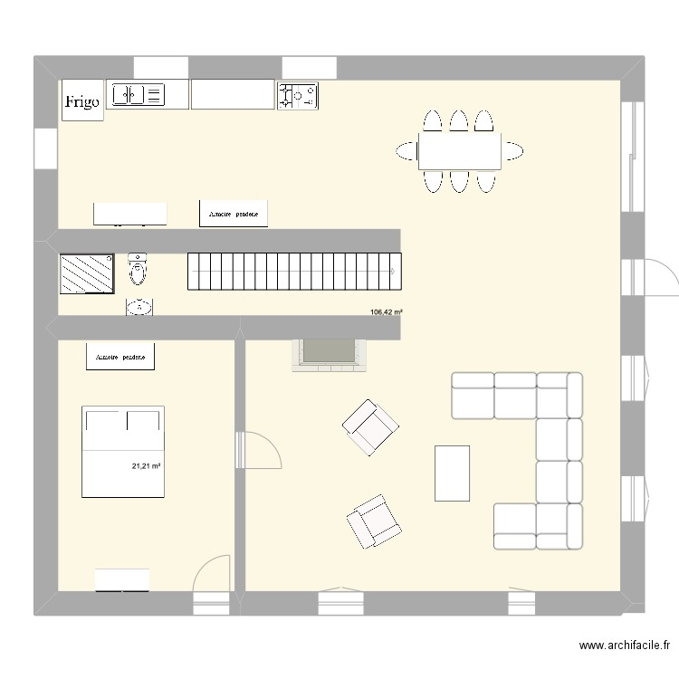 RDC. Plan de 2 pièces et 128 m2