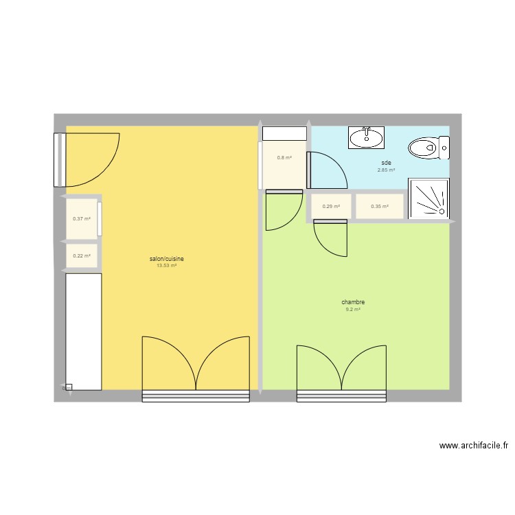 long. Plan de 9 pièces et 28 m2