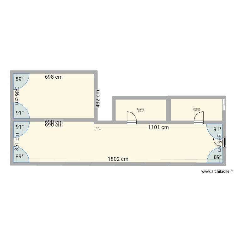 Studios de Emmanuel . Plan de 3 pièces et 105 m2