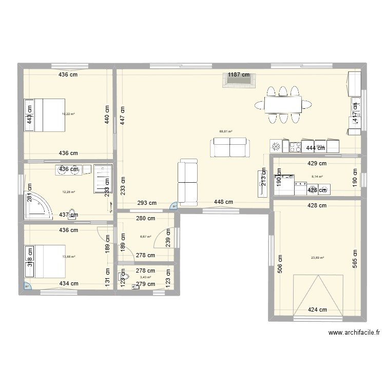 MAISON EN L. Plan de 8 pièces et 156 m2