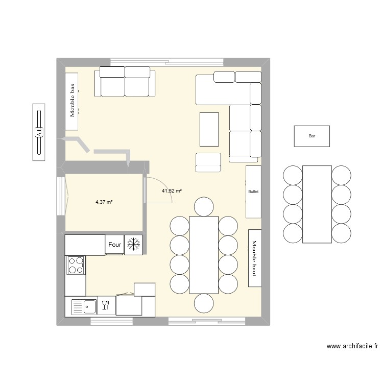 Rez de jardin. Plan de 2 pièces et 46 m2