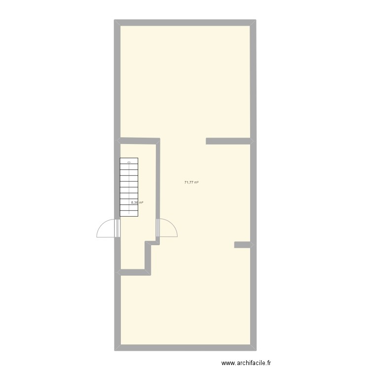 Maison. Plan de 2 pièces et 80 m2