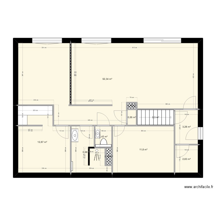 base. Plan de 11 pièces et 94 m2