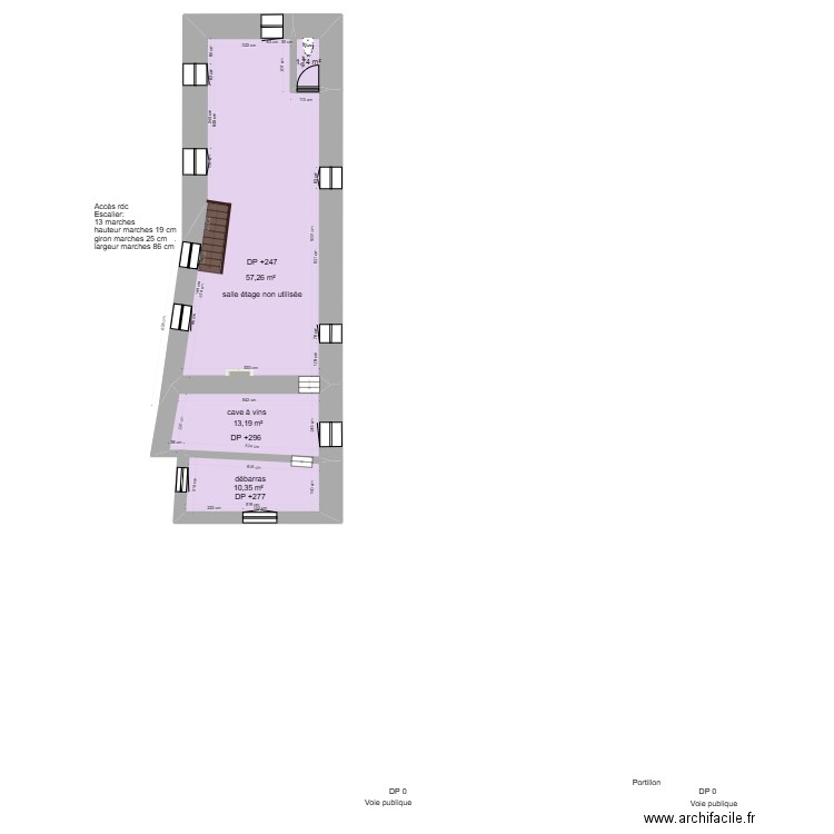 AUBERGE DES ISLES 1ER ETAGE AVANT TRAVAUX. Plan de 4 pièces et 83 m2