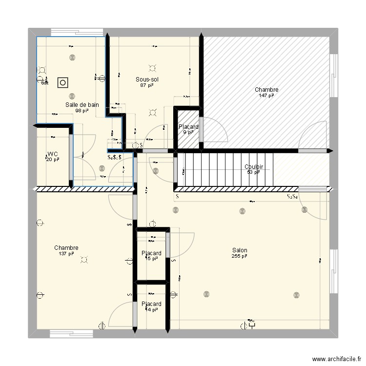 sous-sol maison électricité. Plan de 9 pièces et 78 m2