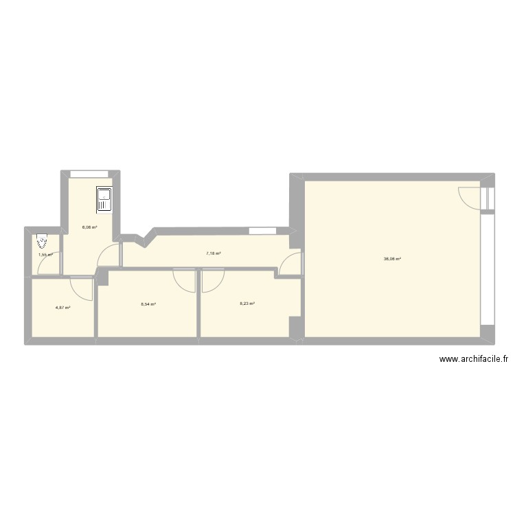 local. Plan de 7 pièces et 72 m2