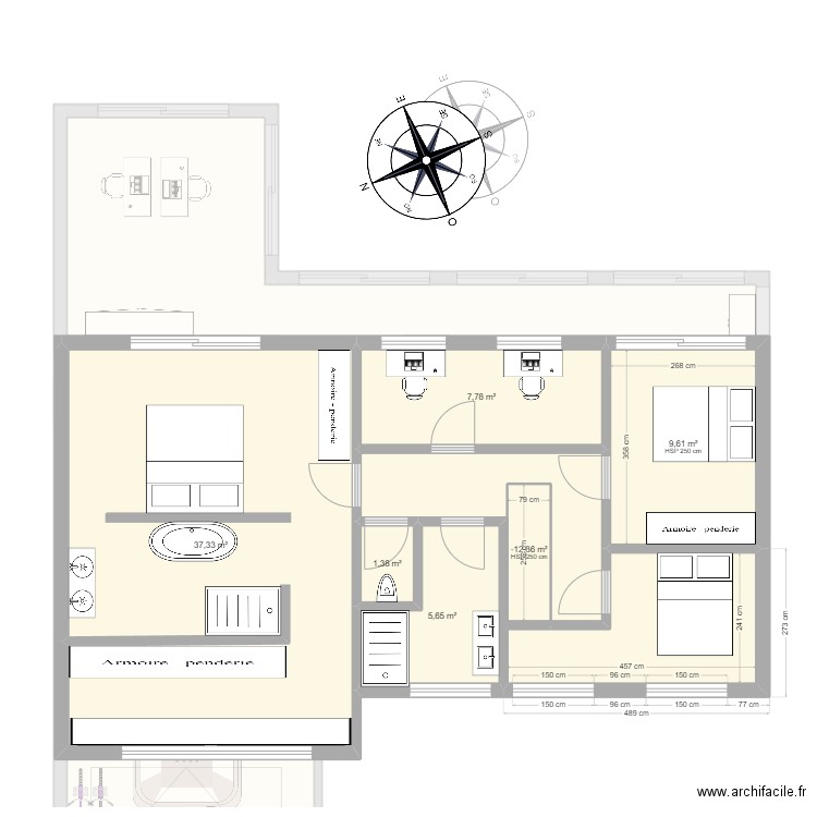 Messe 3. Plan de 9 pièces et 181 m2