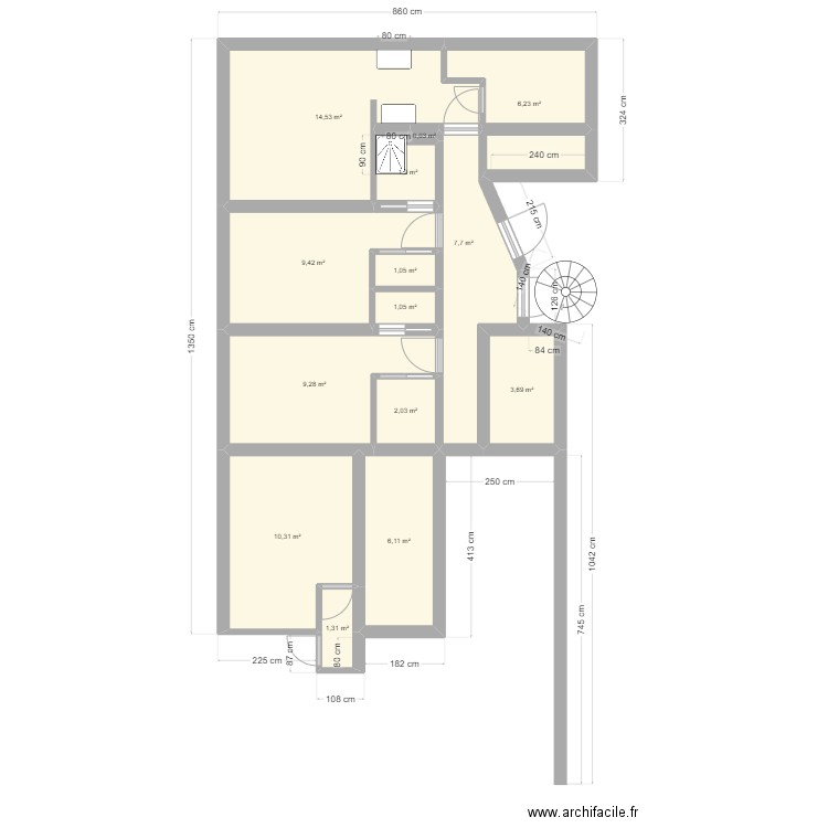 FER A CHEVAL RDC. Plan de 14 pièces et 75 m2