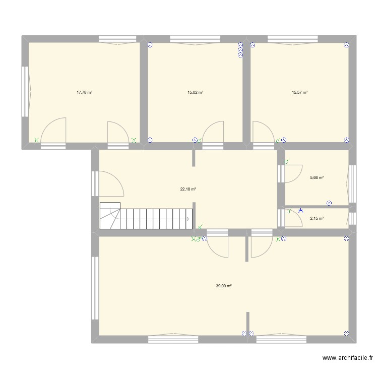 Apfelbaumhaus. Plan de 7 pièces et 117 m2