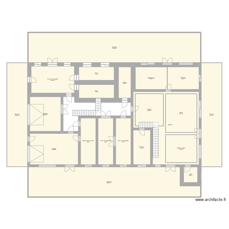 Plan hangar 3. Plan de 21 pièces et 641 m2