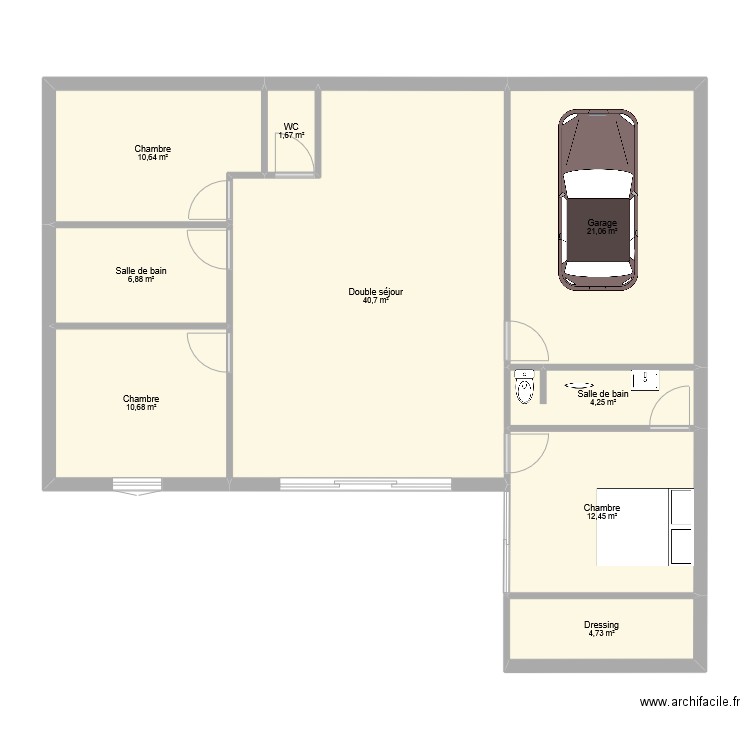 MAISON. Plan de 9 pièces et 113 m2