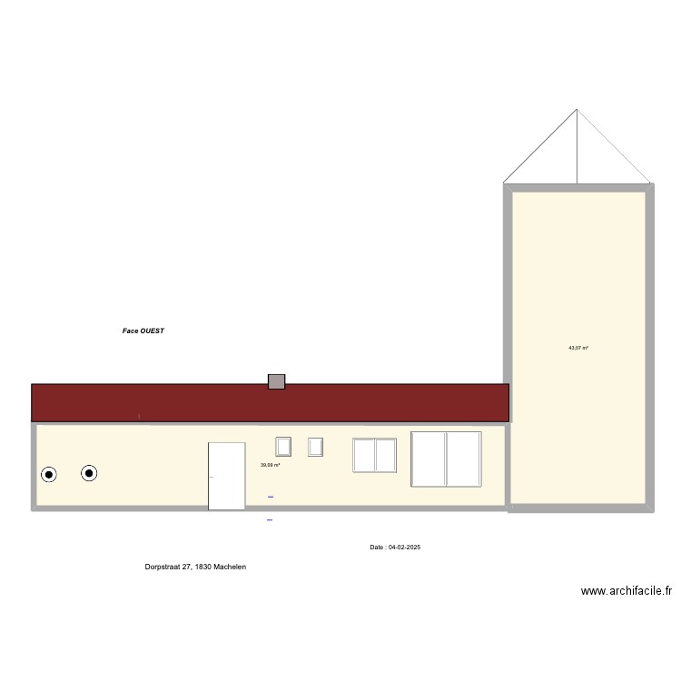 FACE OUST . Plan de 2 pièces et 82 m2