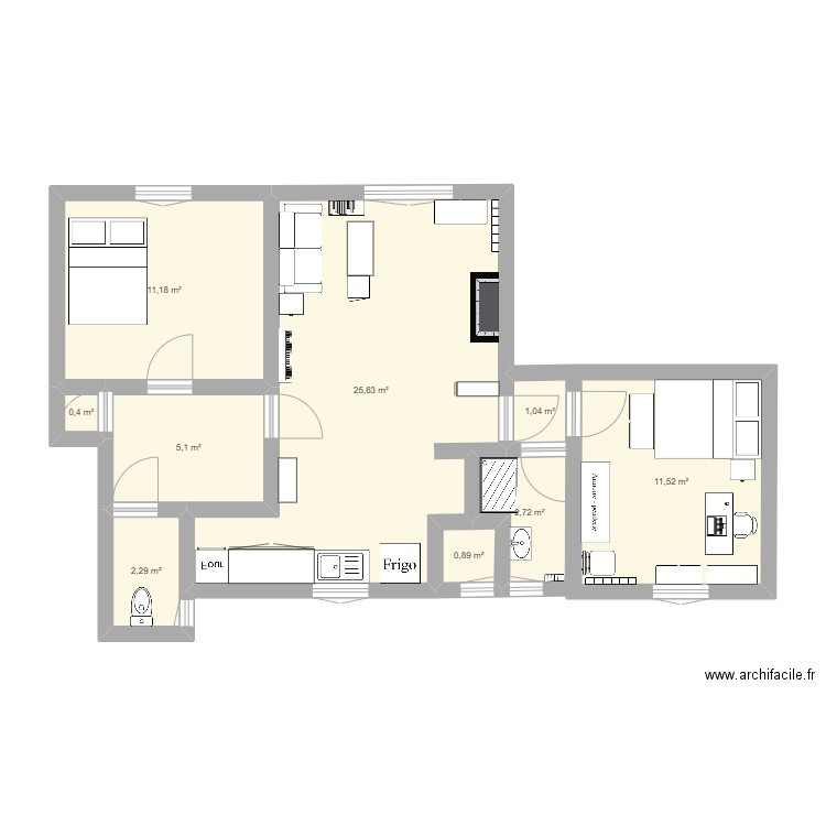 pièce. Plan de 9 pièces et 61 m2