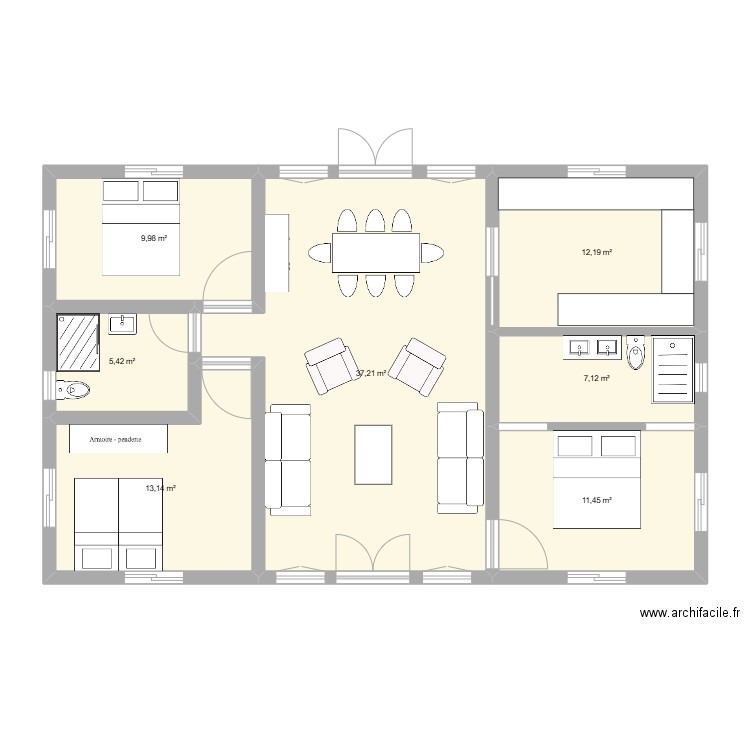 appartemetn rectangle. Plan de 7 pièces et 97 m2