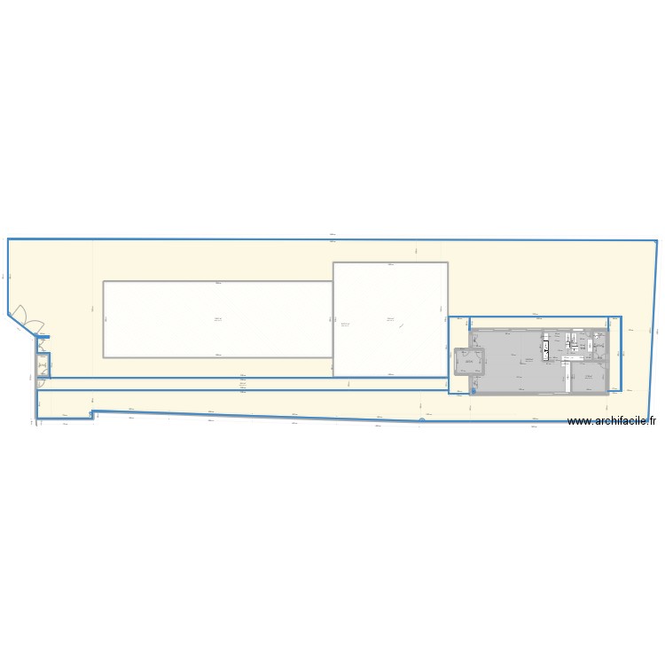 CLUB HOUSE VIDE. Plan de 9 pièces et 2579 m2