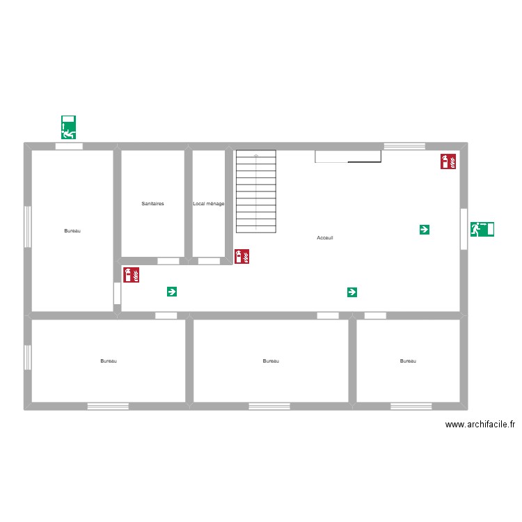 rez de chaussée. Plan de 7 pièces et 131 m2