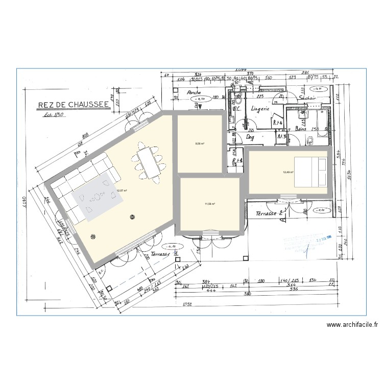 62 AV GAL CARMILLE RDC_9. Plan de 4 pièces et 73 m2