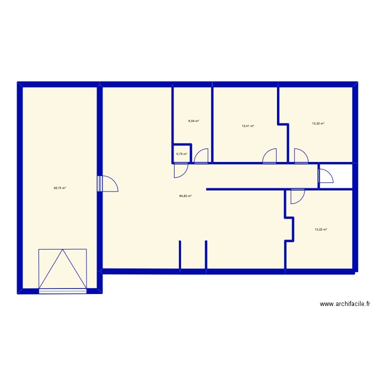 momo. Plan de 7 pièces et 151 m2