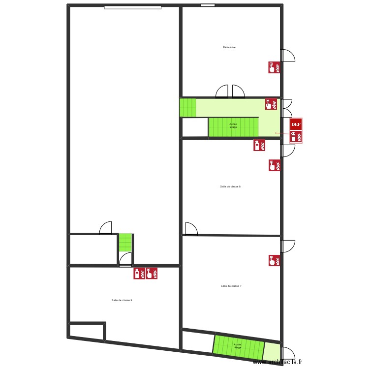 Olivier rdc bat B classe du fond . Plan de 11 pièces et 2779 m2