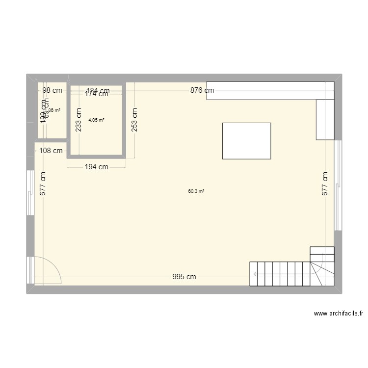 RDC. Plan de 11 pièces et 159 m2