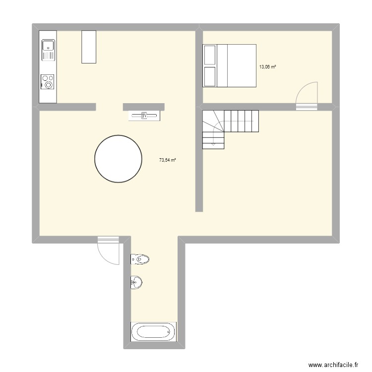 128m2 à rénover. Plan de 2 pièces et 87 m2