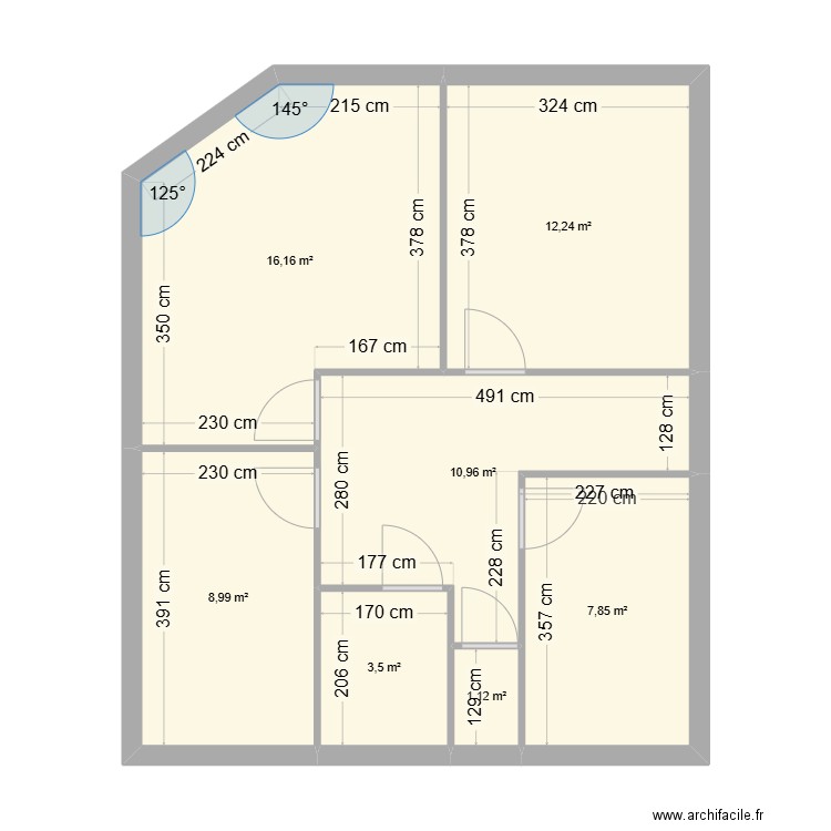 Appartement Lyon 8. Plan de 7 pièces et 61 m2