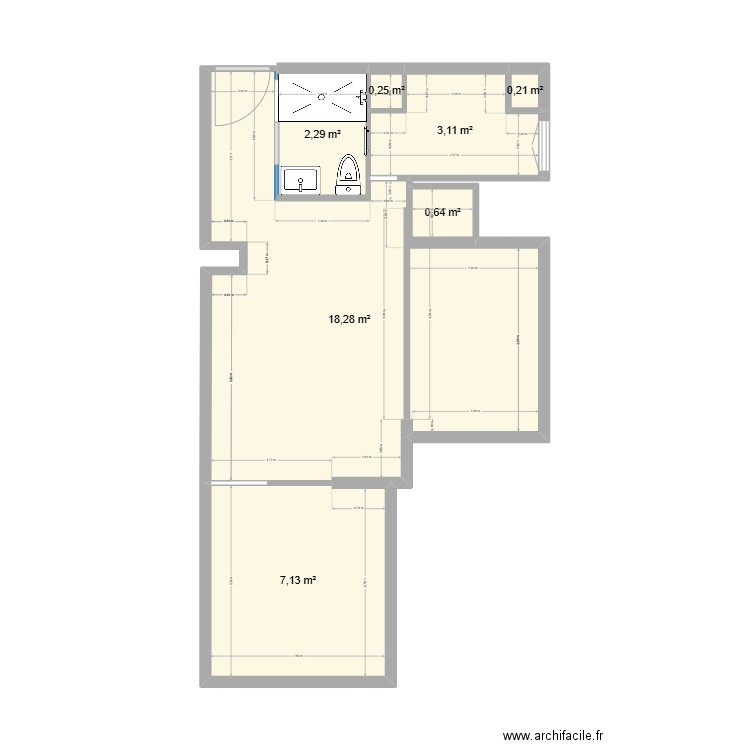 Breard. Plan de 7 pièces et 32 m2