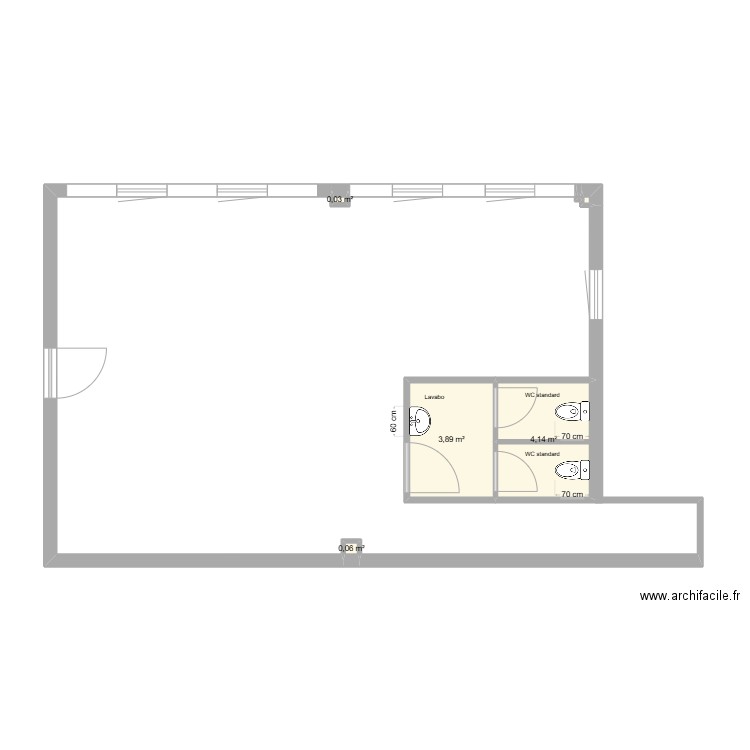 locaux rénovadys. Plan de 6 pièces et 8 m2