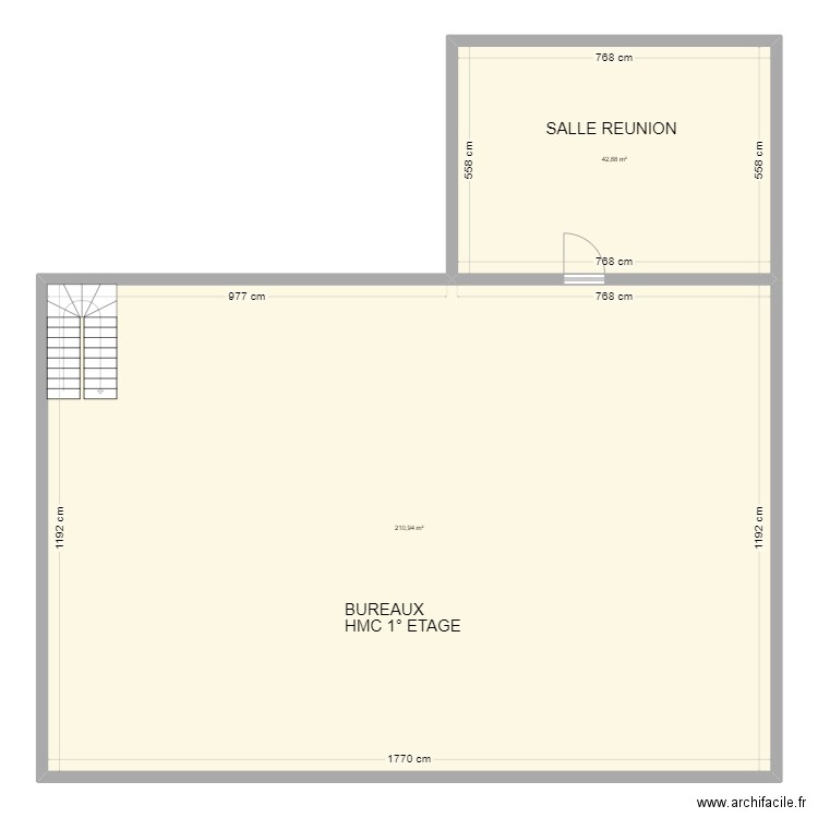 HMC 1° ETAGE. Plan de 2 pièces et 254 m2