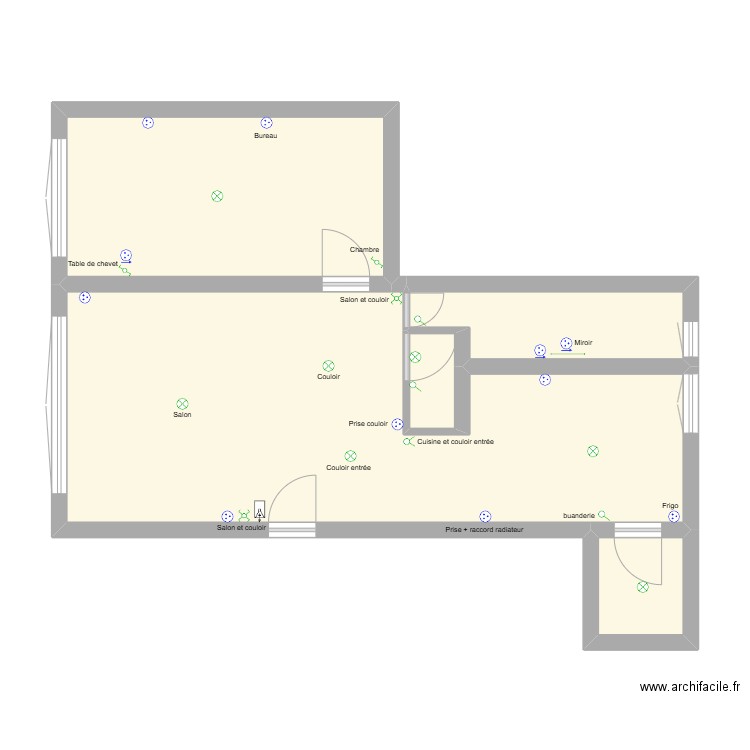 Prises. Plan de 5 pièces et 56 m2