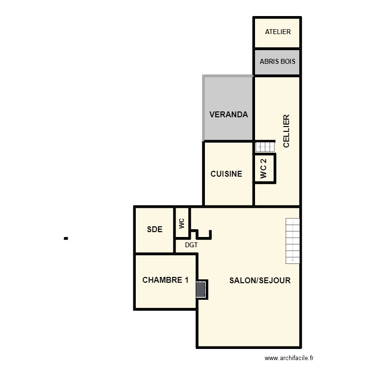 gely rdc. Plan de 10 pièces et 114 m2