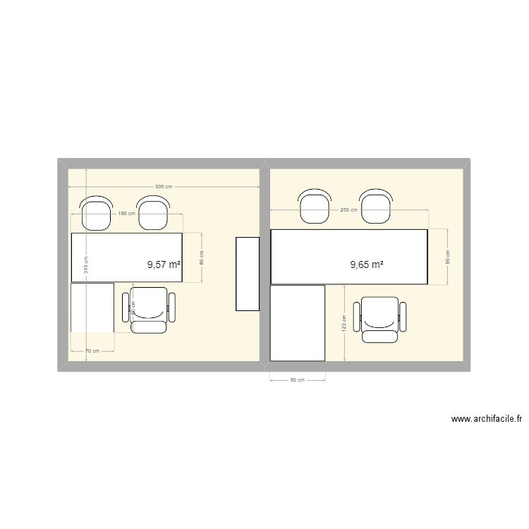 Bureau STC VS Oburo. Plan de 2 pièces et 19 m2