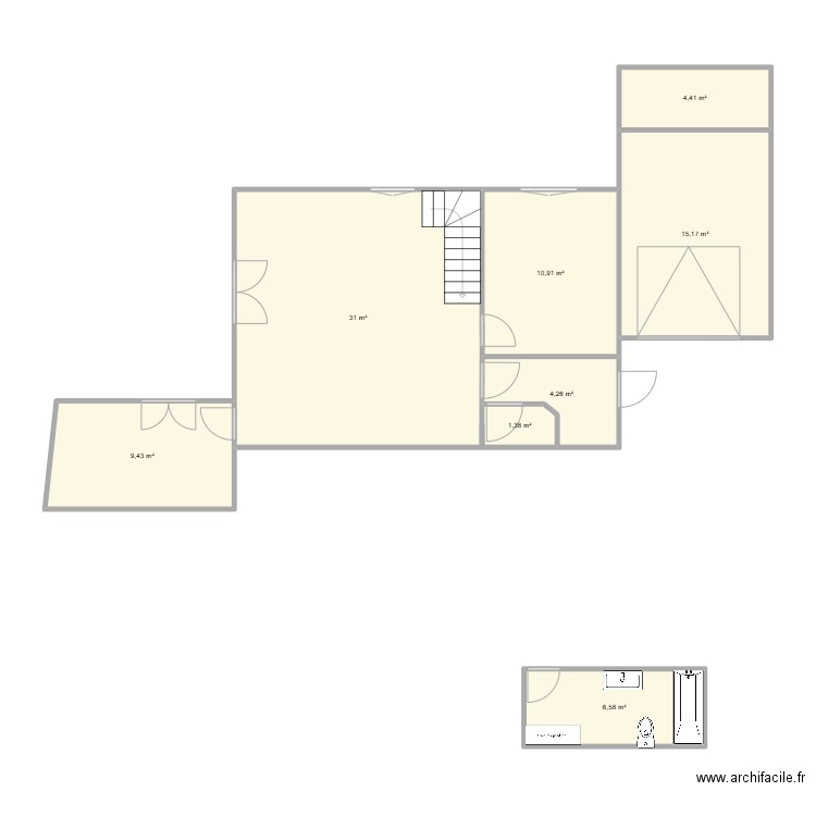 Maison V1. Plan de 8 pièces et 83 m2