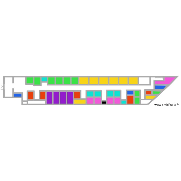 Loches. Plan de 46 pièces et 218 m2