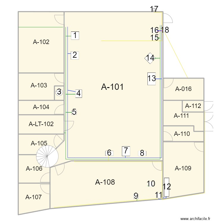 Labi halle. Plan de 15 pièces et 478 m2