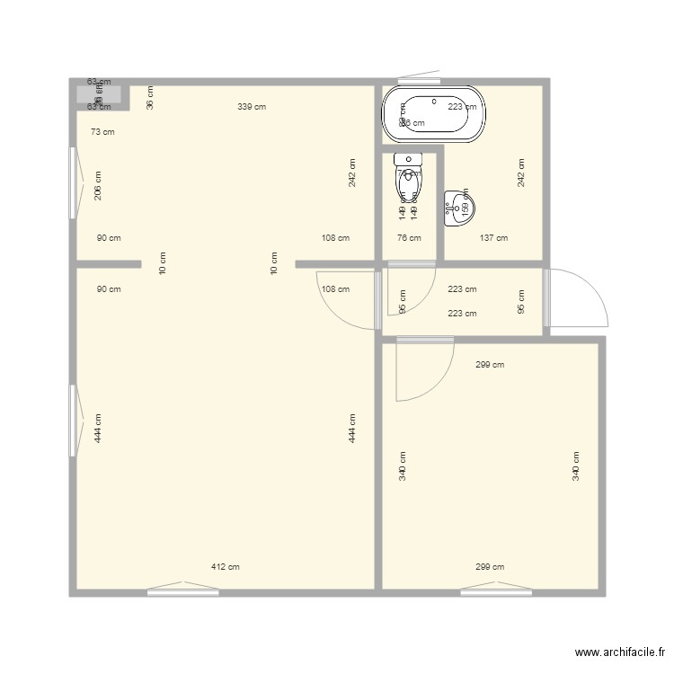 CORTES. Plan de 6 pièces et 46 m2