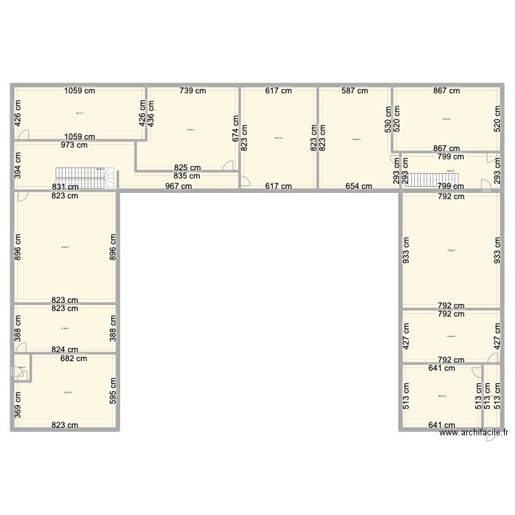 Plan étage. Plan de 15 pièces et 618 m2