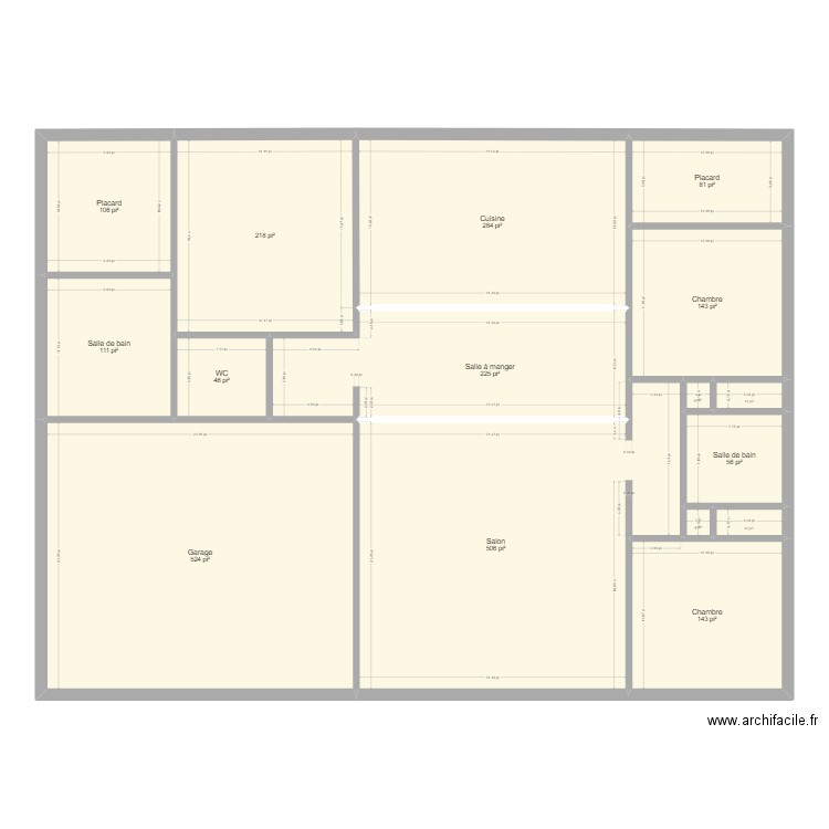 maison sans ouverture . Plan de 16 pièces et 230 m2