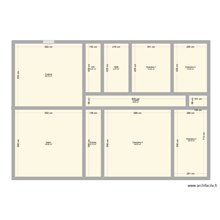 Saint Agrève. Plan de 10 pièces et 180 m2