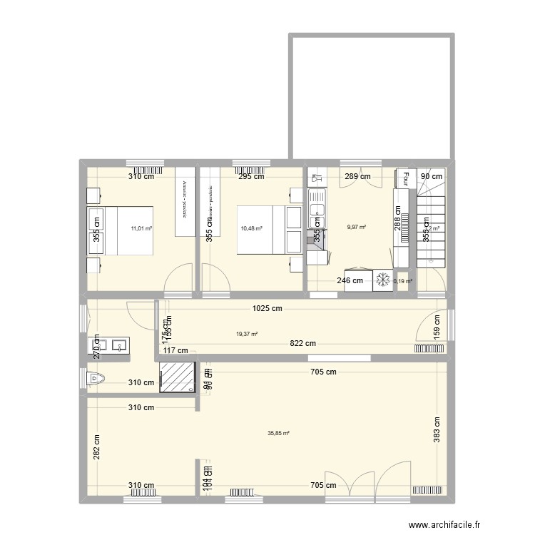 BVS RDC. Plan de 5 pièces et 90 m2