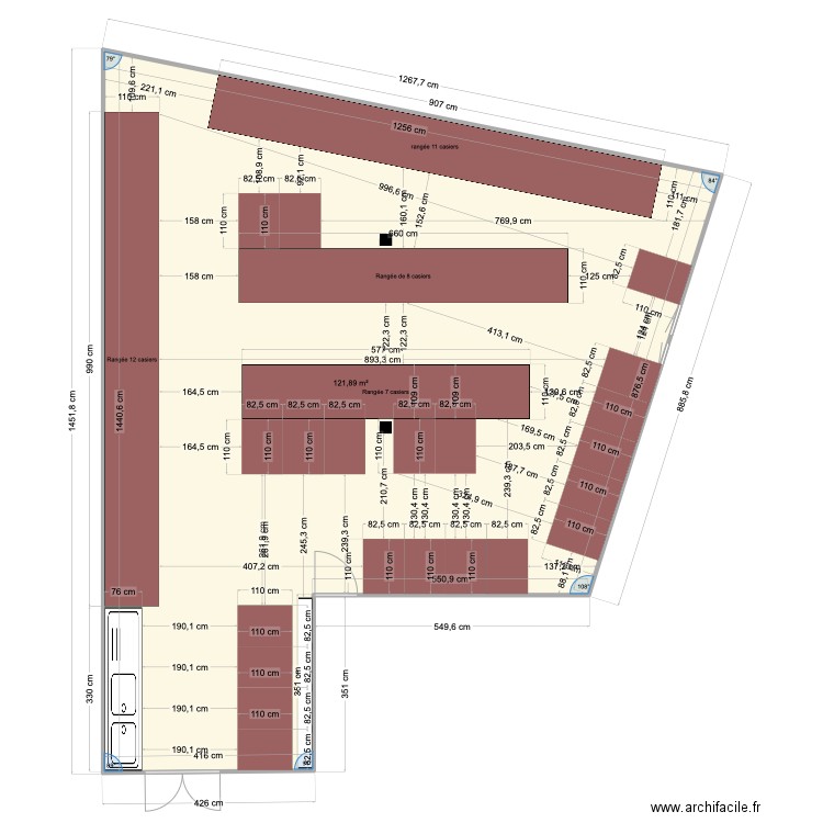 Valescure 2. Plan de 1 pièce et 122 m2