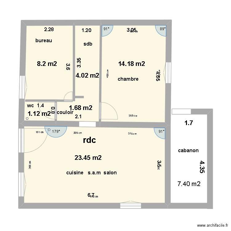 rdc. Plan de 3 pièces et 54 m2