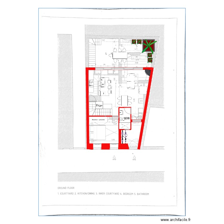 CAMOES RDC. Plan de 1 pièce et 4 m2