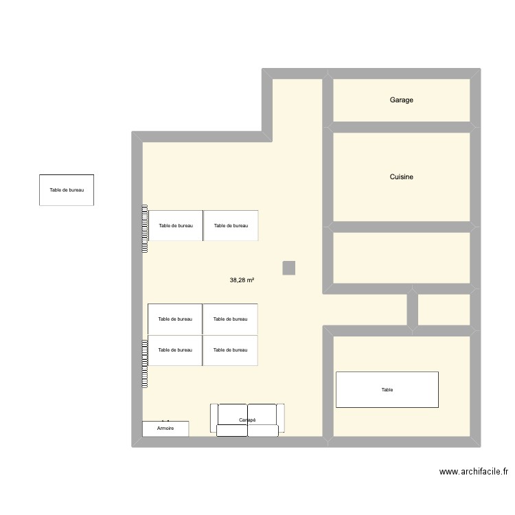 Actuel. Plan de 6 pièces et 65 m2