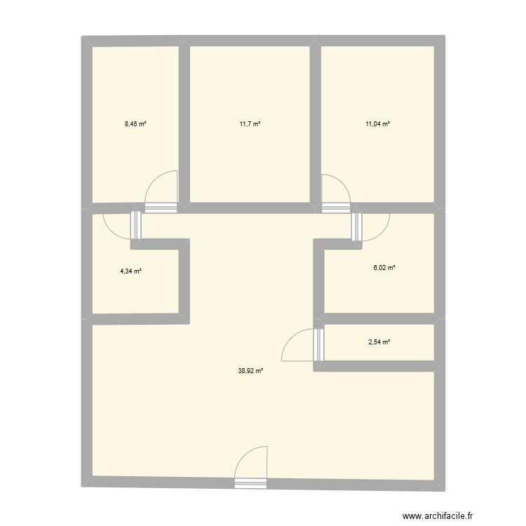 casa Miuzela. Plan de 7 pièces et 83 m2