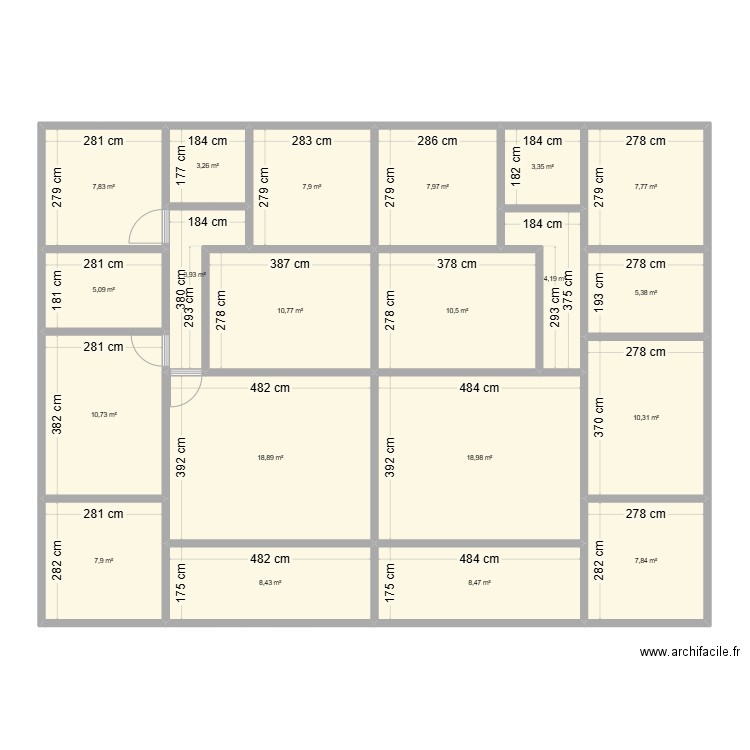 Residence IGN. Plan de 20 pièces et 169 m2