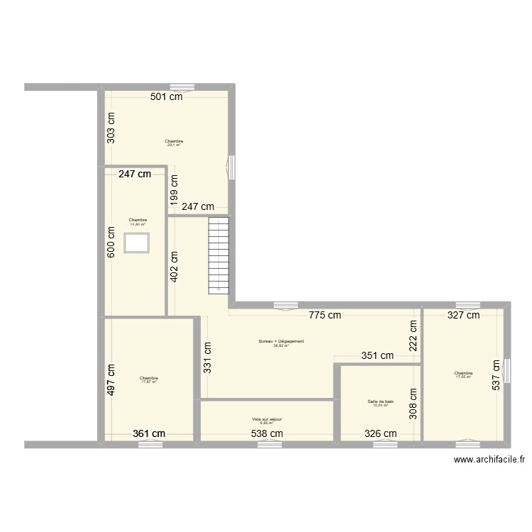 NOVARINI ETA. Plan de 7 pièces et 126 m2