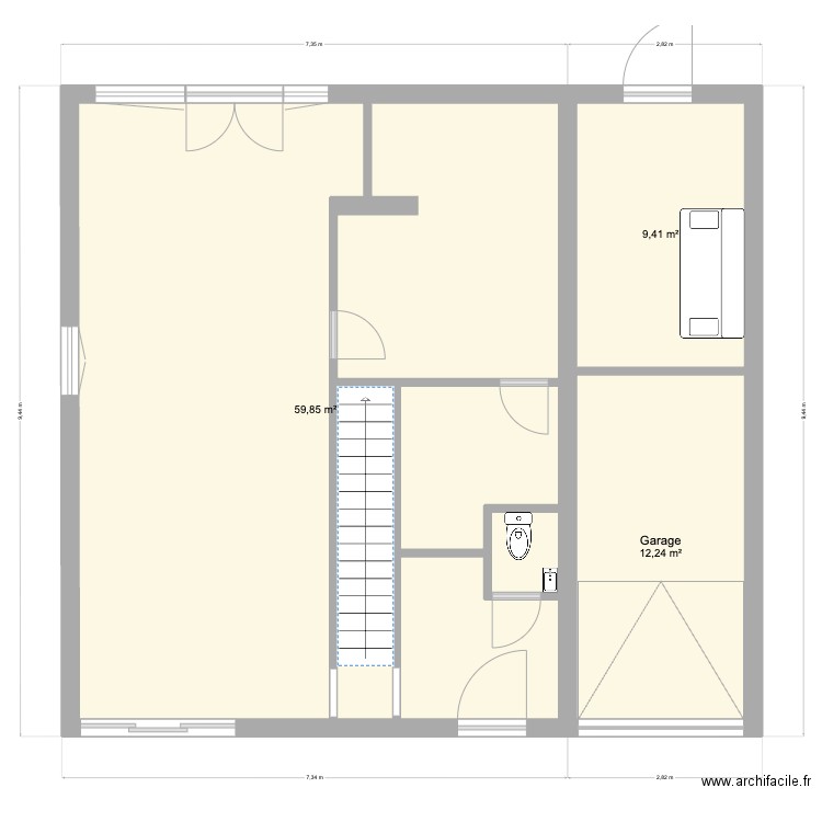 Maison. Plan de 3 pièces et 82 m2